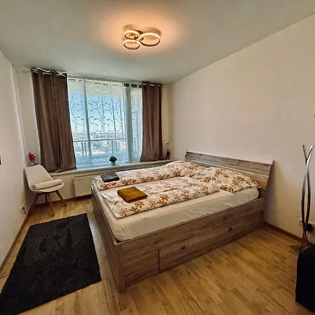 Apartmán Three Towers With Beautiful View And Parking!