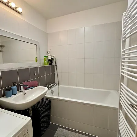 Apartmán Three Towers With Beautiful View And Parking! Bratislava